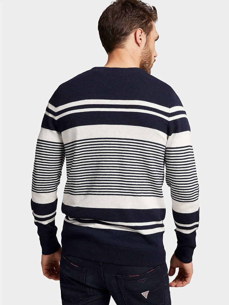 Blue striped sweater - 3