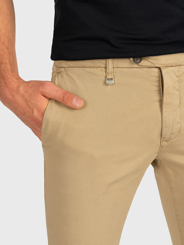 Beige slim trousers - 3