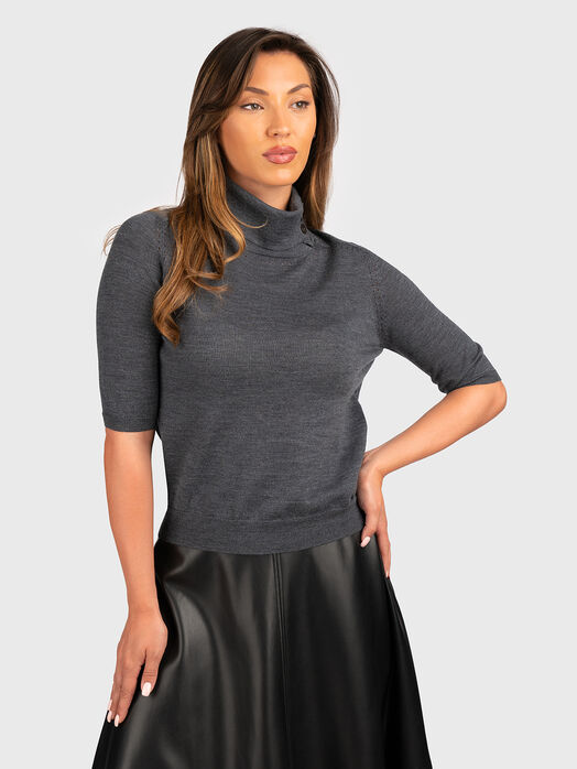 Sweater with short sleeves and polo collar