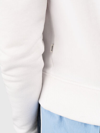 Sweatshirt with logo embroidery - 5
