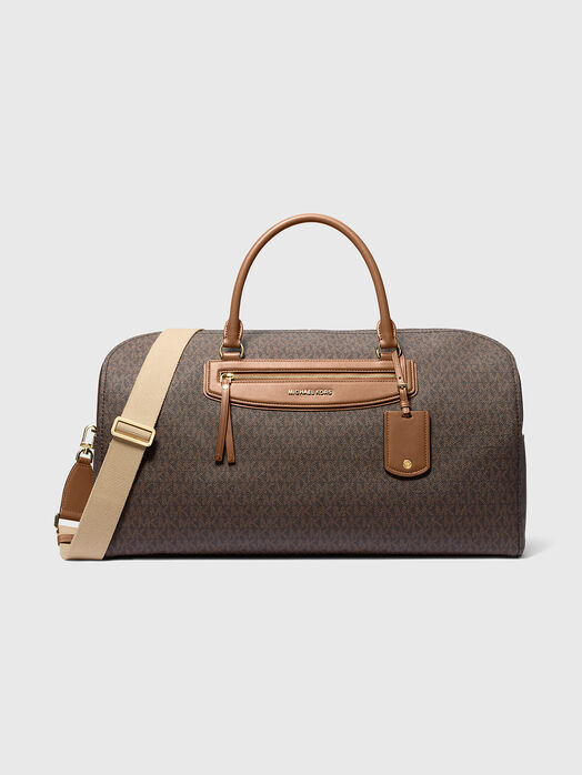 Travel bag with logo print