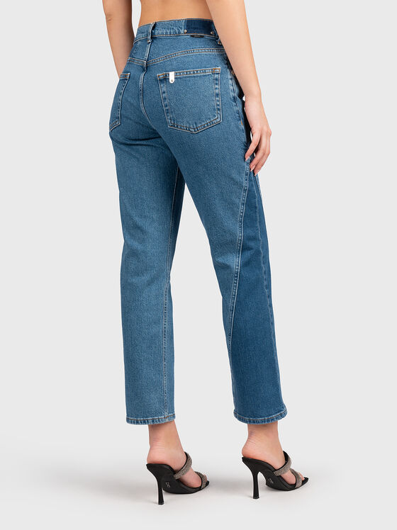Straight jeans with accents - 2