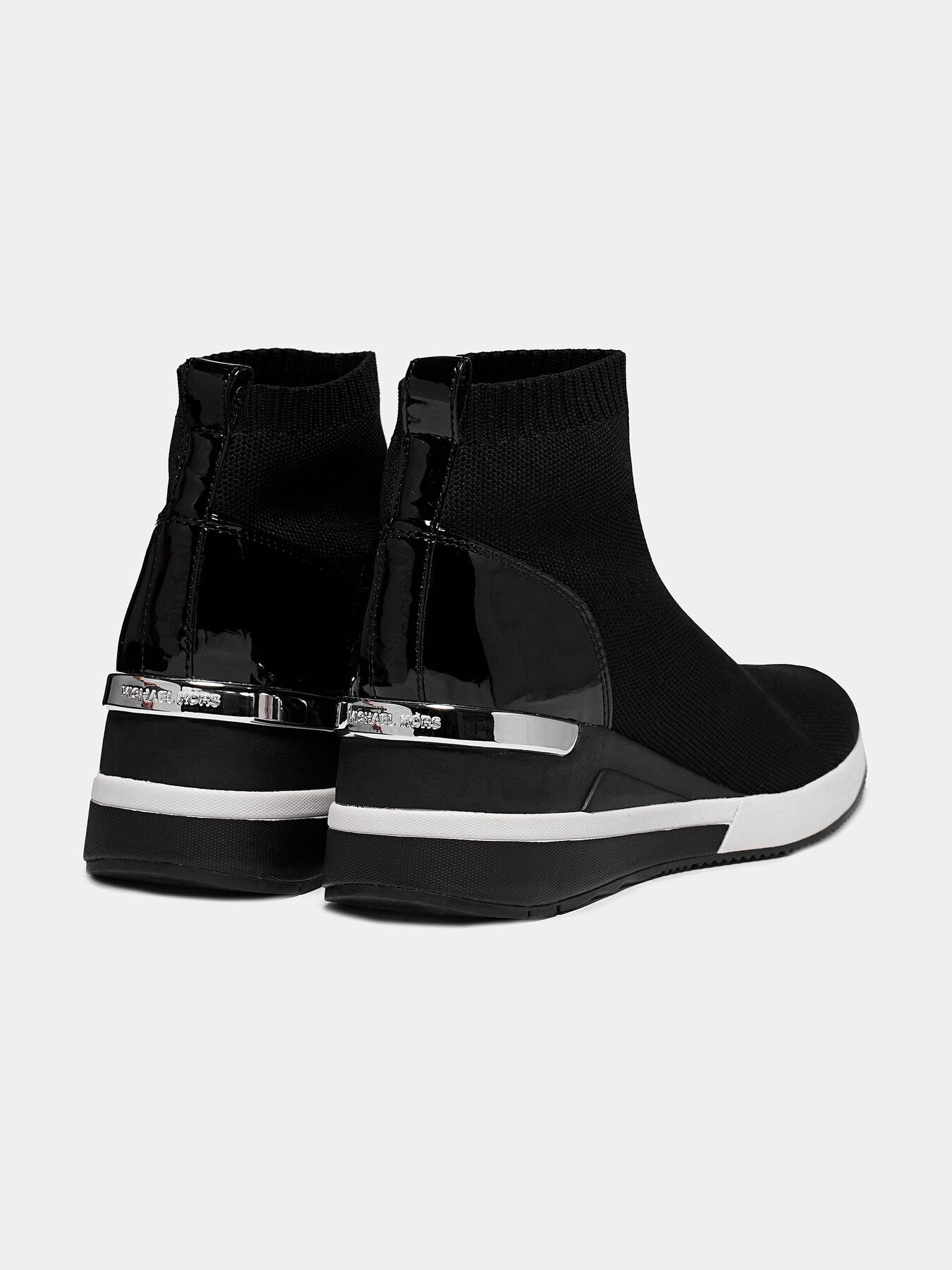 SKYLER Slip on boots brand MICHAEL KORS Globalbrandsstore en