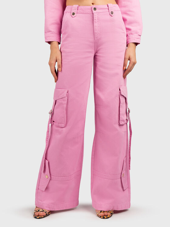 Denim cargo pants in pink - 1