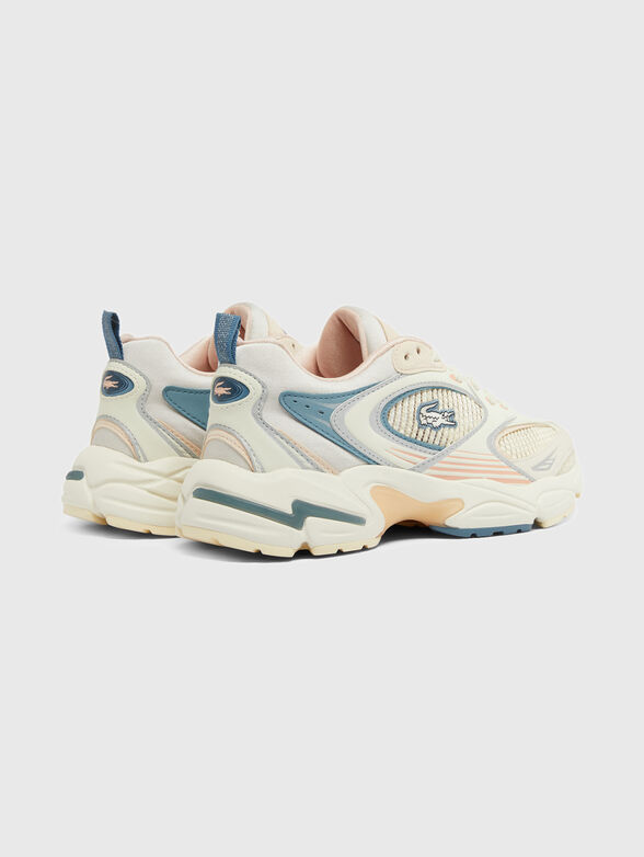 Sports shoes with logo - 3