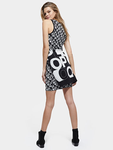 Mini dress with logo print - 5