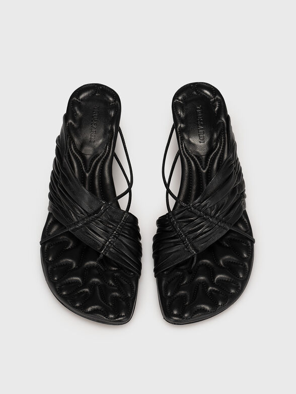 Leather mules a heel - 6