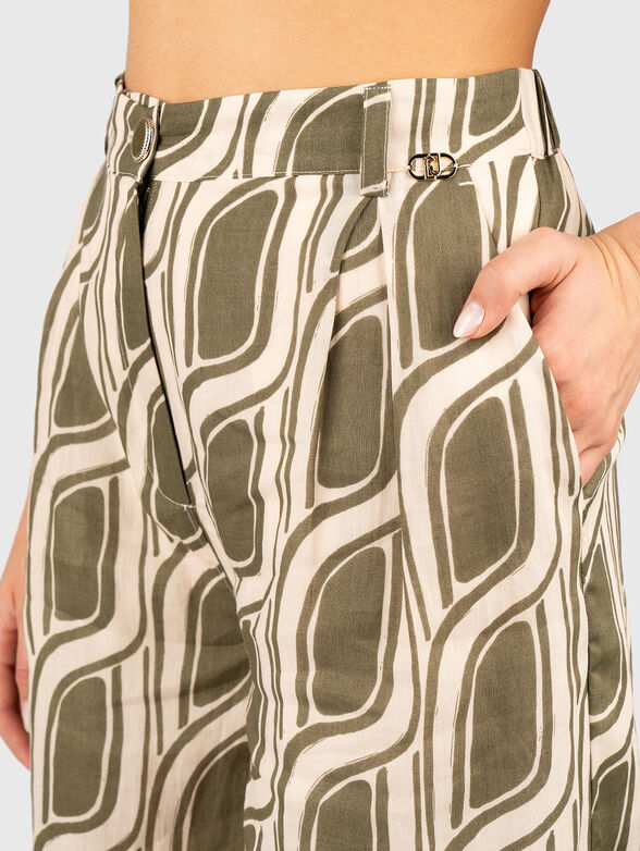 High waisted printed trousers - 2