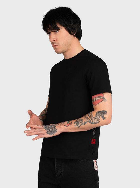 Черна тениска GMTS143 от памучен бленд - 1