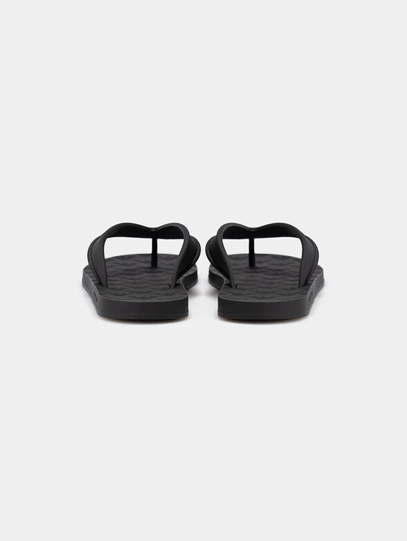 Slippers with logo reliefs - 3