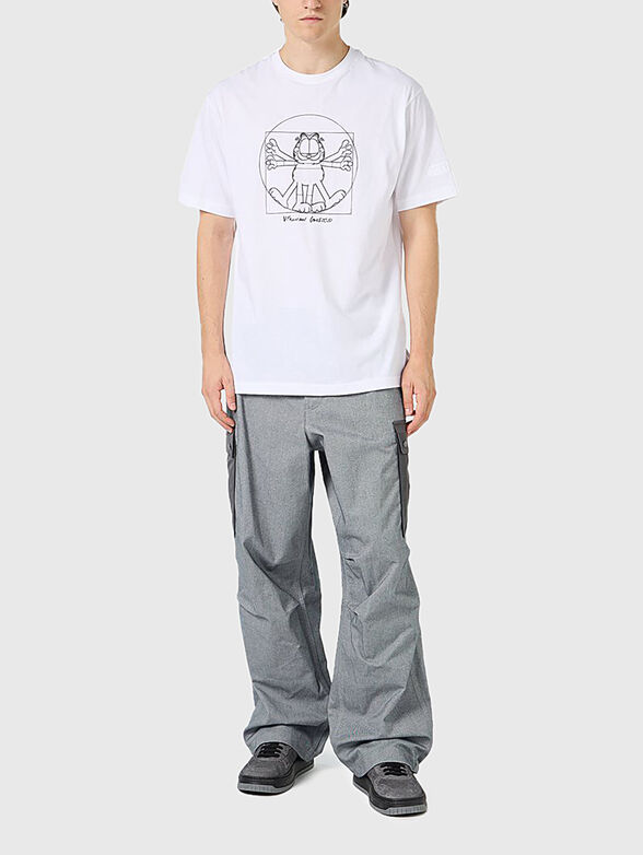 T-shirt with contrasting print - 2