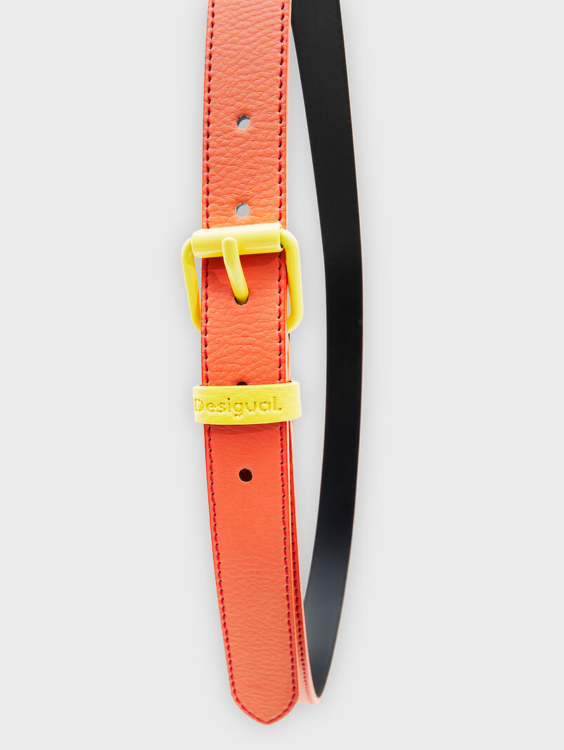Black belt with contrast buckle - 3