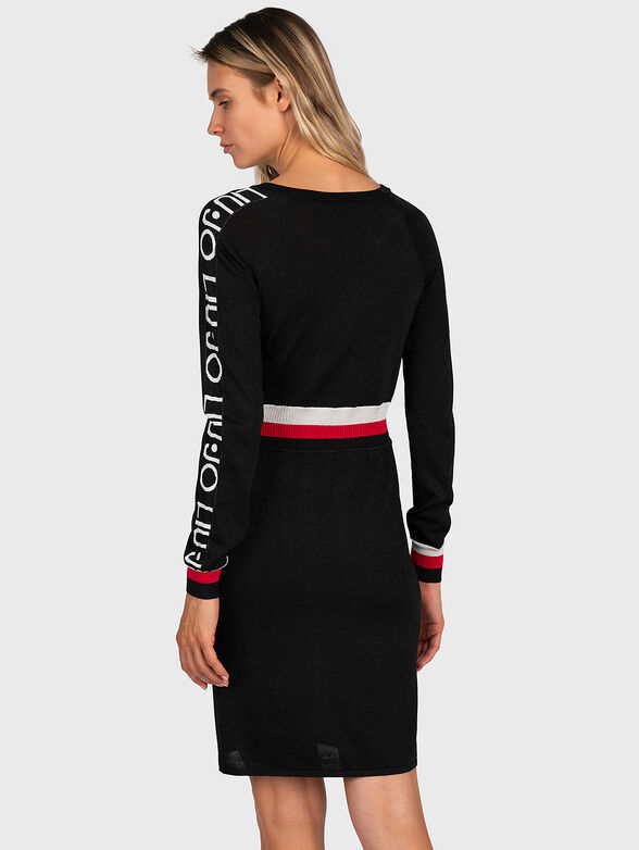 Dress with elastic waist - 3