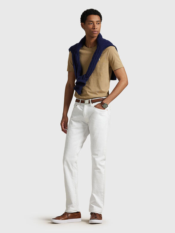 Slim fit T-shirt with oval neckline - 2