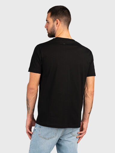 Cotton T-shirt with oval neckline - 3