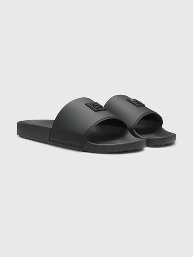 Black beach flip-flops with logo detail - 3