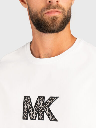 T-shirt with logo detail made of cotton - 4