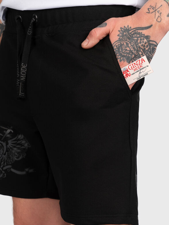 Shorts GMSH011 with logo element - 3