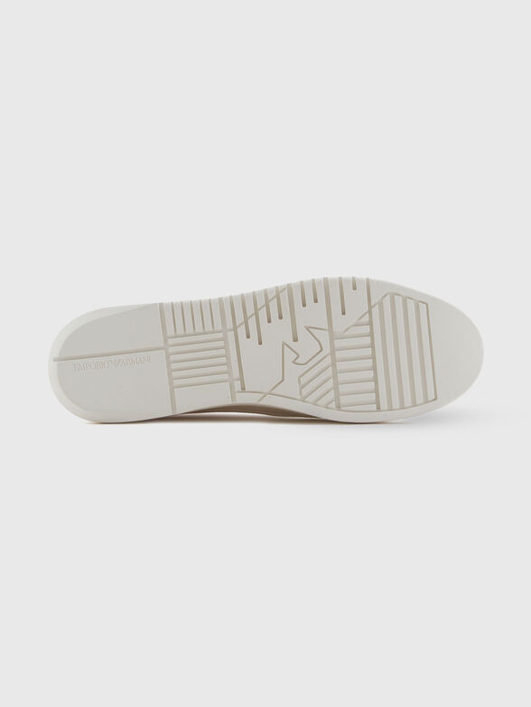 Sneakers with mesh details - 5
