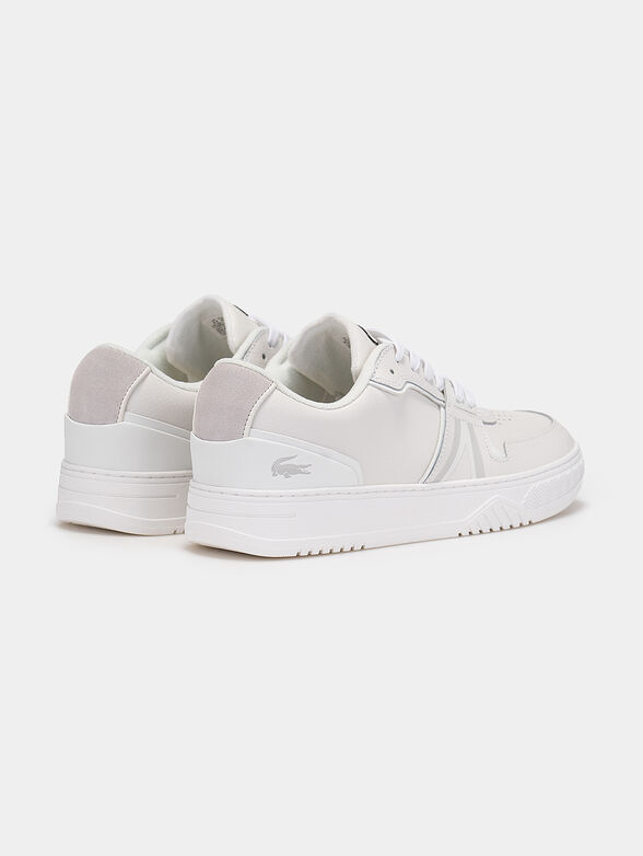 Sports shoes - 3