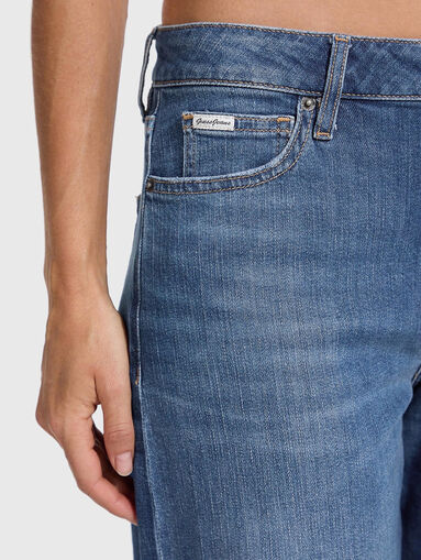 BOYFRIEND jeans with washed effect - 4