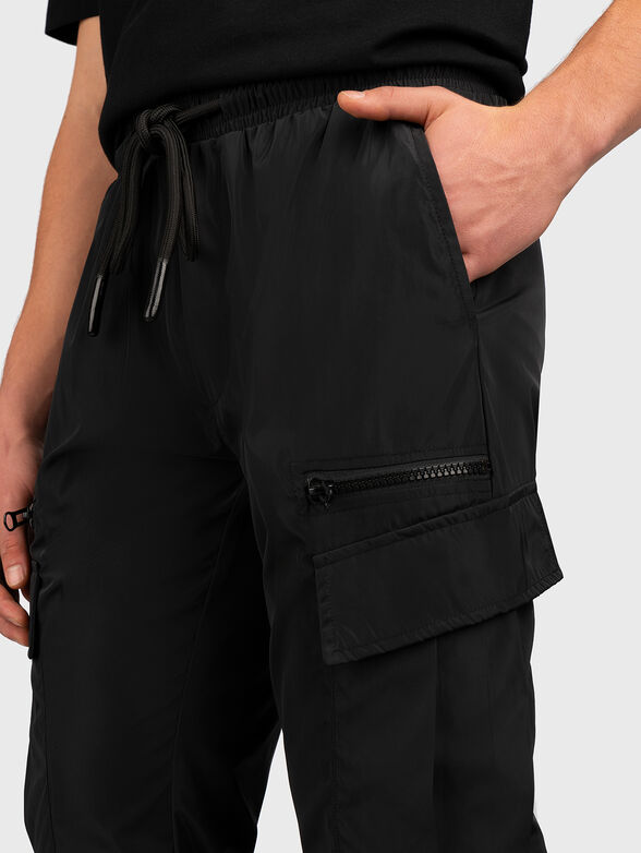 Black cargo pants with ties - 3
