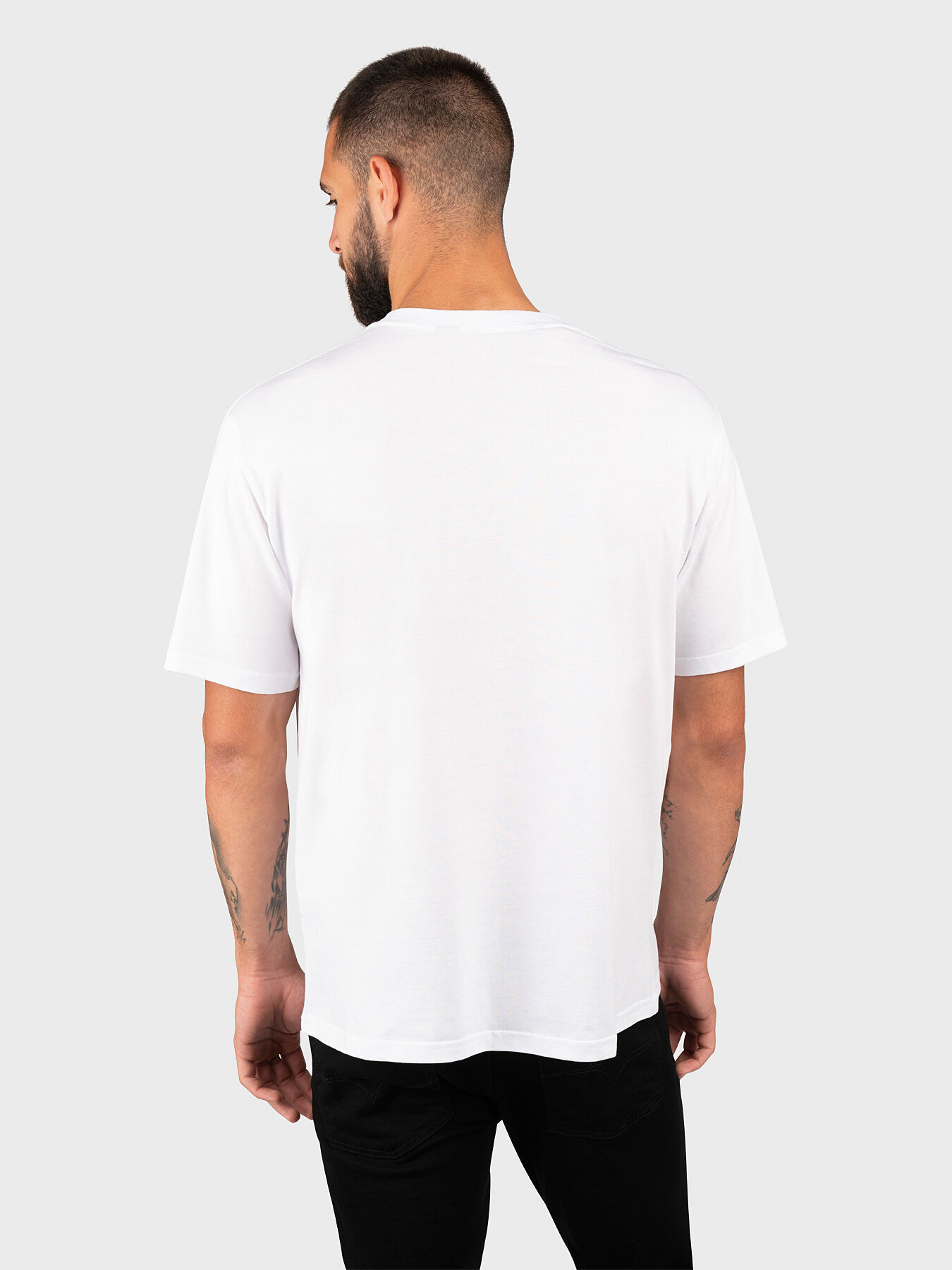 Tシャツ・カットソー JUST CAVALLI Men T-shirt White 78OAHT16CJ500 003 $_12.JPG?set_id=880000500F