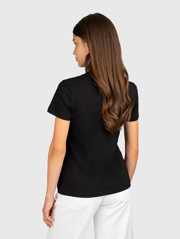 Black T-shirt made of a cotton blend - 2