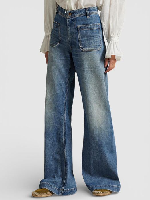 Blue jeans with washed effect