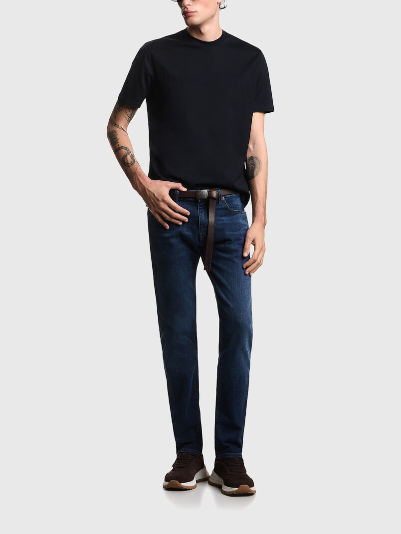 Slim-fit jeans with a logo detail - 3