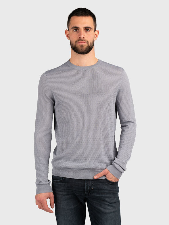 Sweater from viscose blend - 1