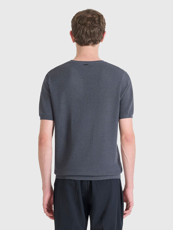 Short sleeve sweater in black - 2