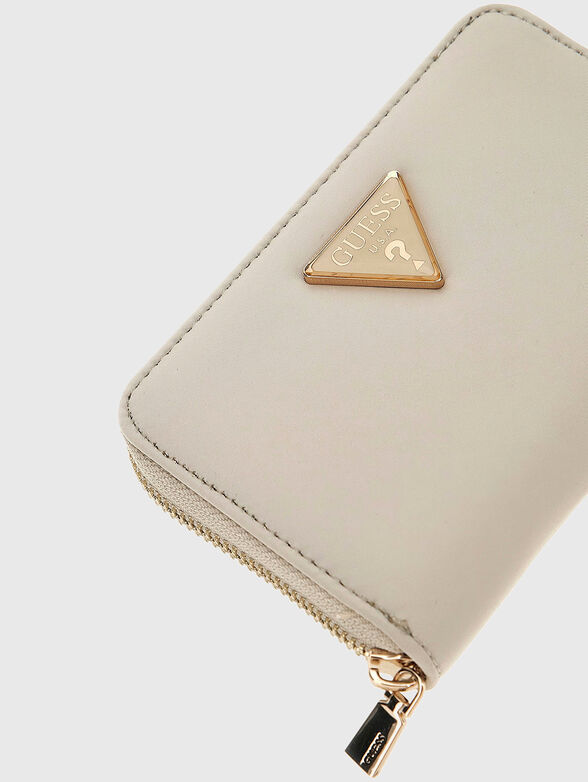GEMMA wallet with triangular logo accent - 3