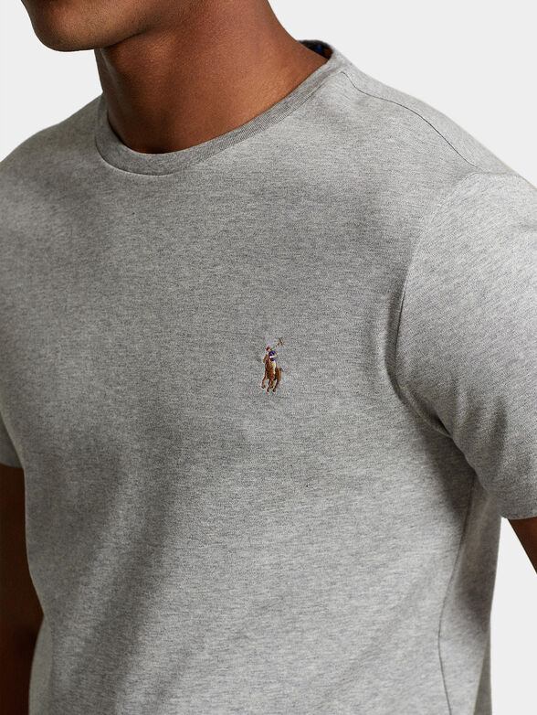 T-shirt with multicolour embroidery - 4