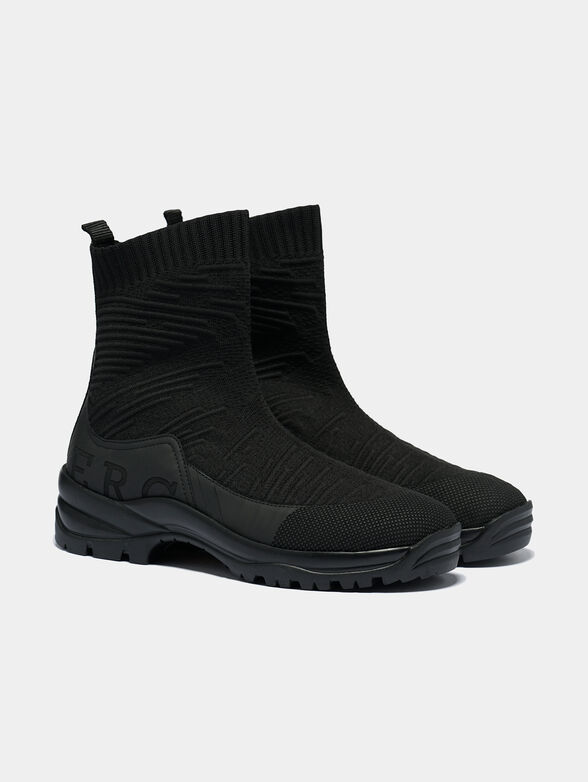 Slip-on boots with logo accent on the heel - 2