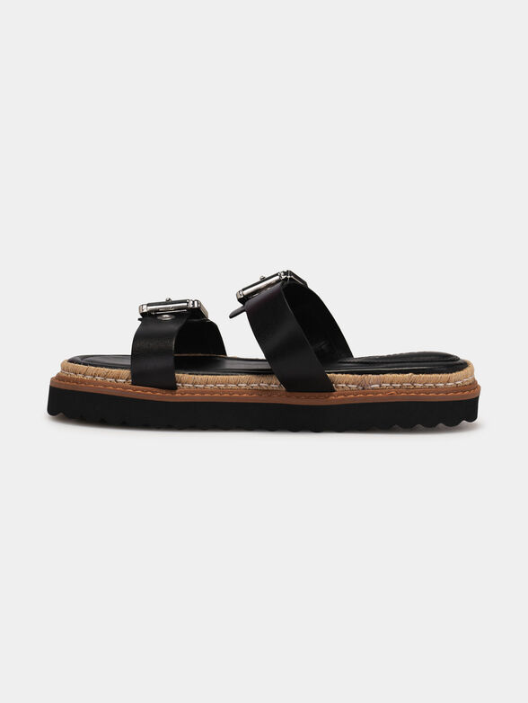 Sandals with buckles - 4