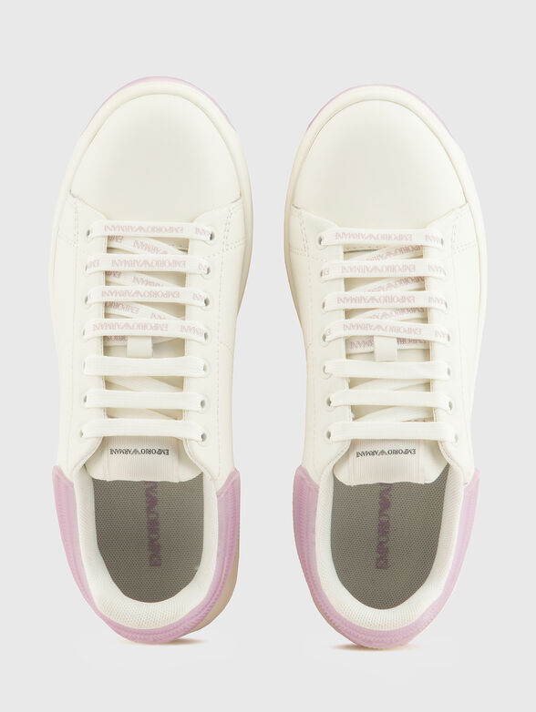 Leather shoes with pink details - 6
