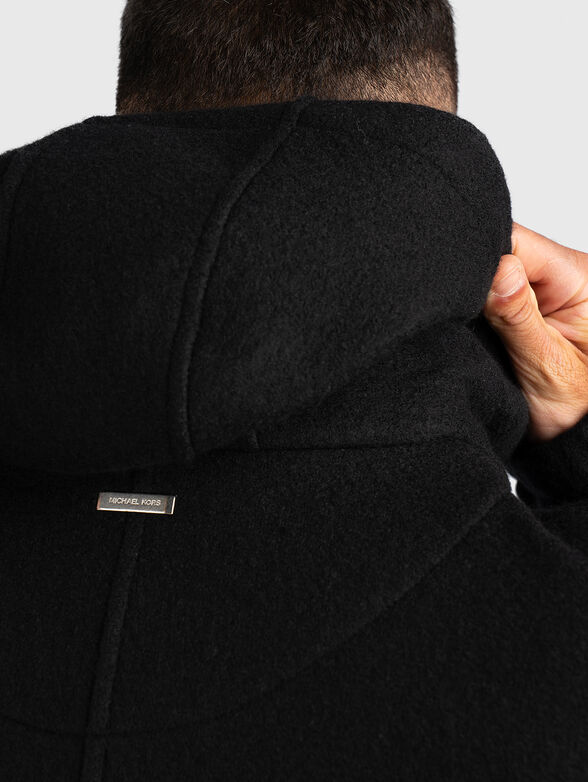 Woolen jacket with hood - 5