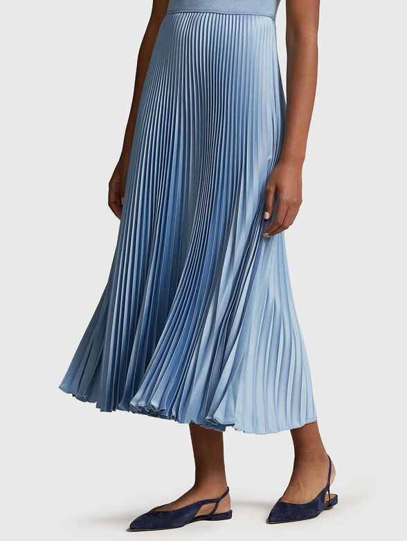 Pleated dress in blue - 4