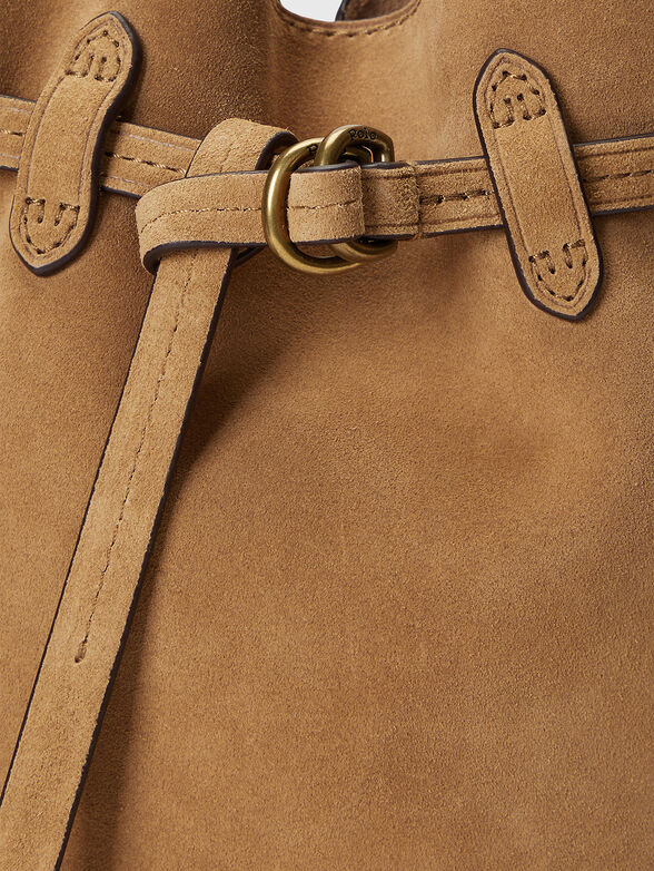 Leather bucket bag with fringe - 3