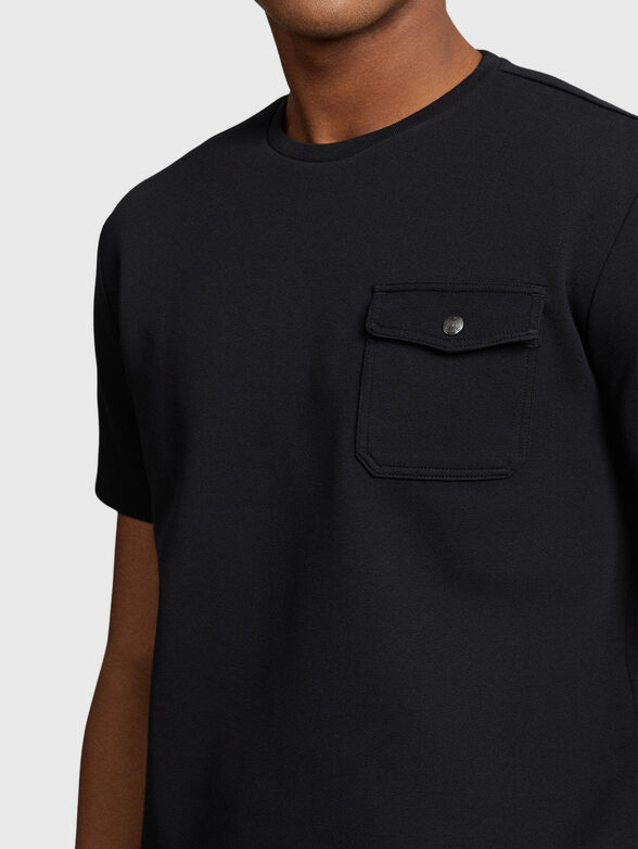 Black T-shirt with accent pocket  - 4