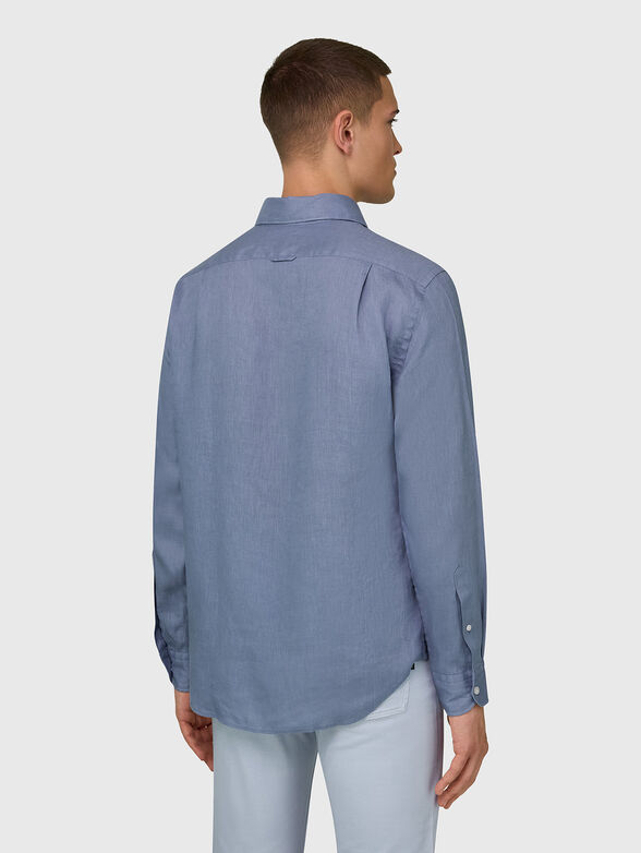 Linen shirt with contrasting buttons - 3