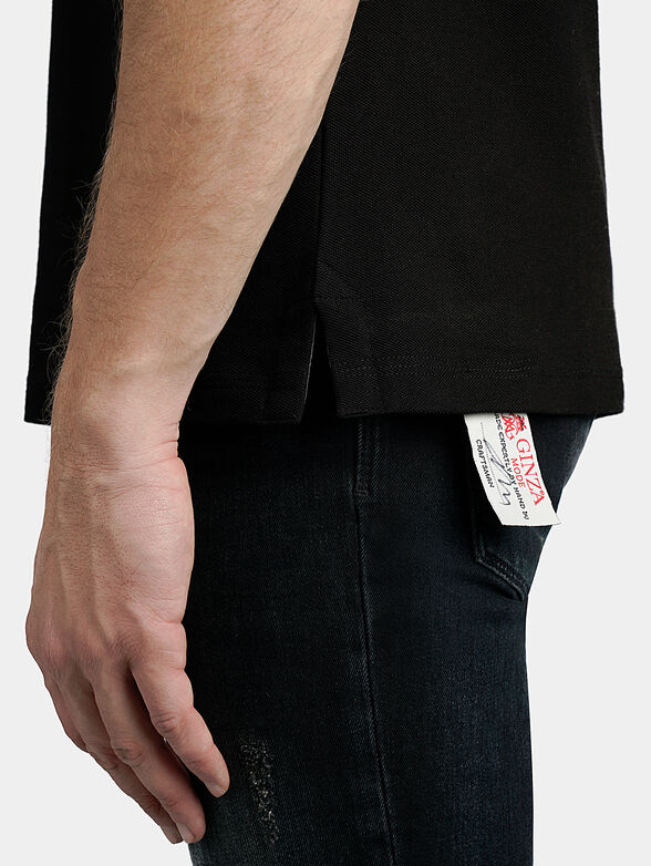 Black polo-shirt with contrasting embroideries - 6