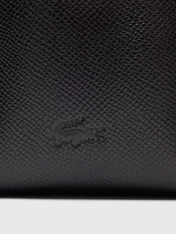 Crossbody bag with gold logo accent - 5