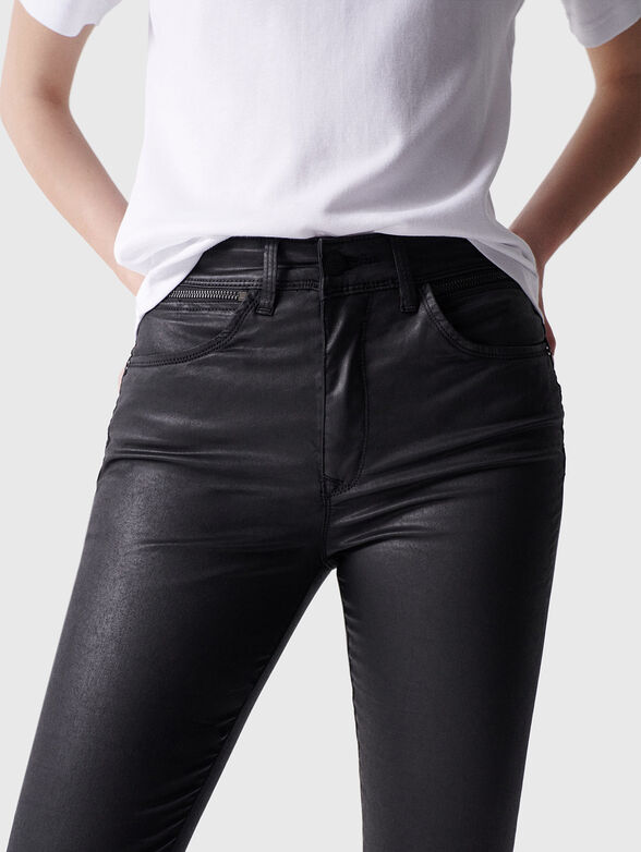 Coated jeans with push up effect - 4