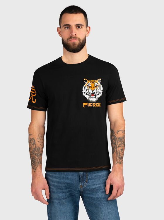Черна тениска с тигрови щампи  - 1