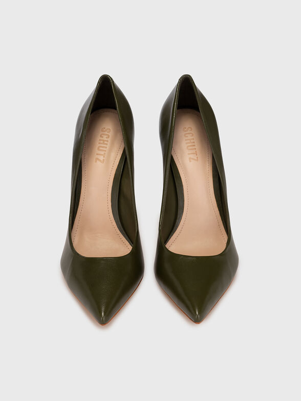 Heeled shoes in beige color - 6