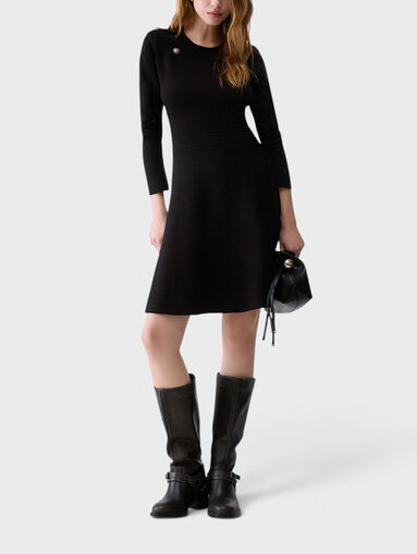Long-sleeved knit dress - 5