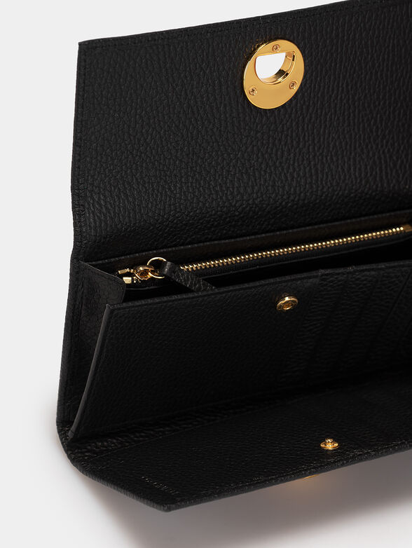 LIYA black purse - 4