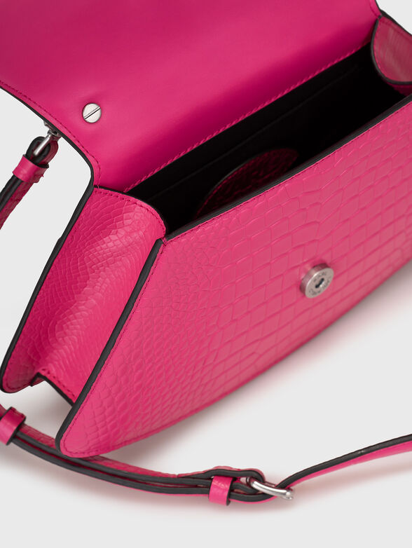 Leather bag with croc texture - 6